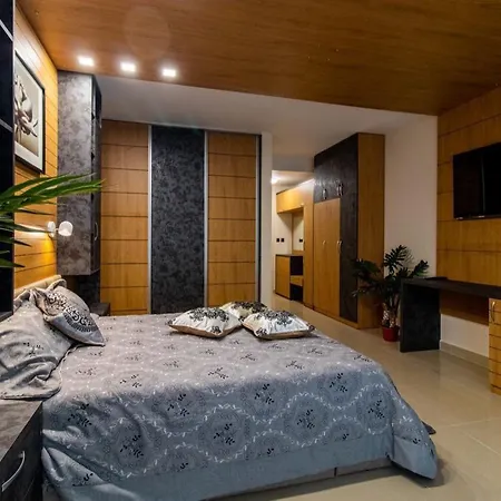 Апартамент Лукс Св.Влас На Първа Линия В Комплекс Casa Real * Sveti Vlas