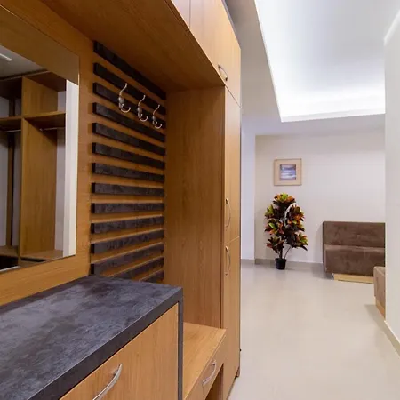 Апартамент Лукс Св.Влас На Първа Линия В Комплекс Casa Real Apartmán Sveti Vlas